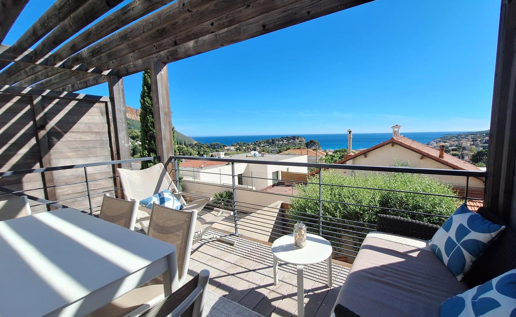 Cassis, le Grand Bleu, triplex vue mer, port plage 10mn à pieds Extérieur photo